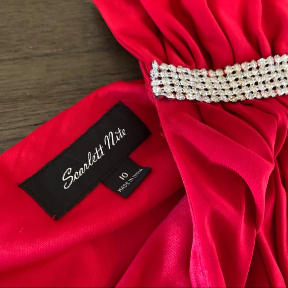 Red diamond embellished draped dress 10 - Picture 5 of 5